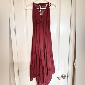 Joyfolie maroon midi dress size extra small (runs large)